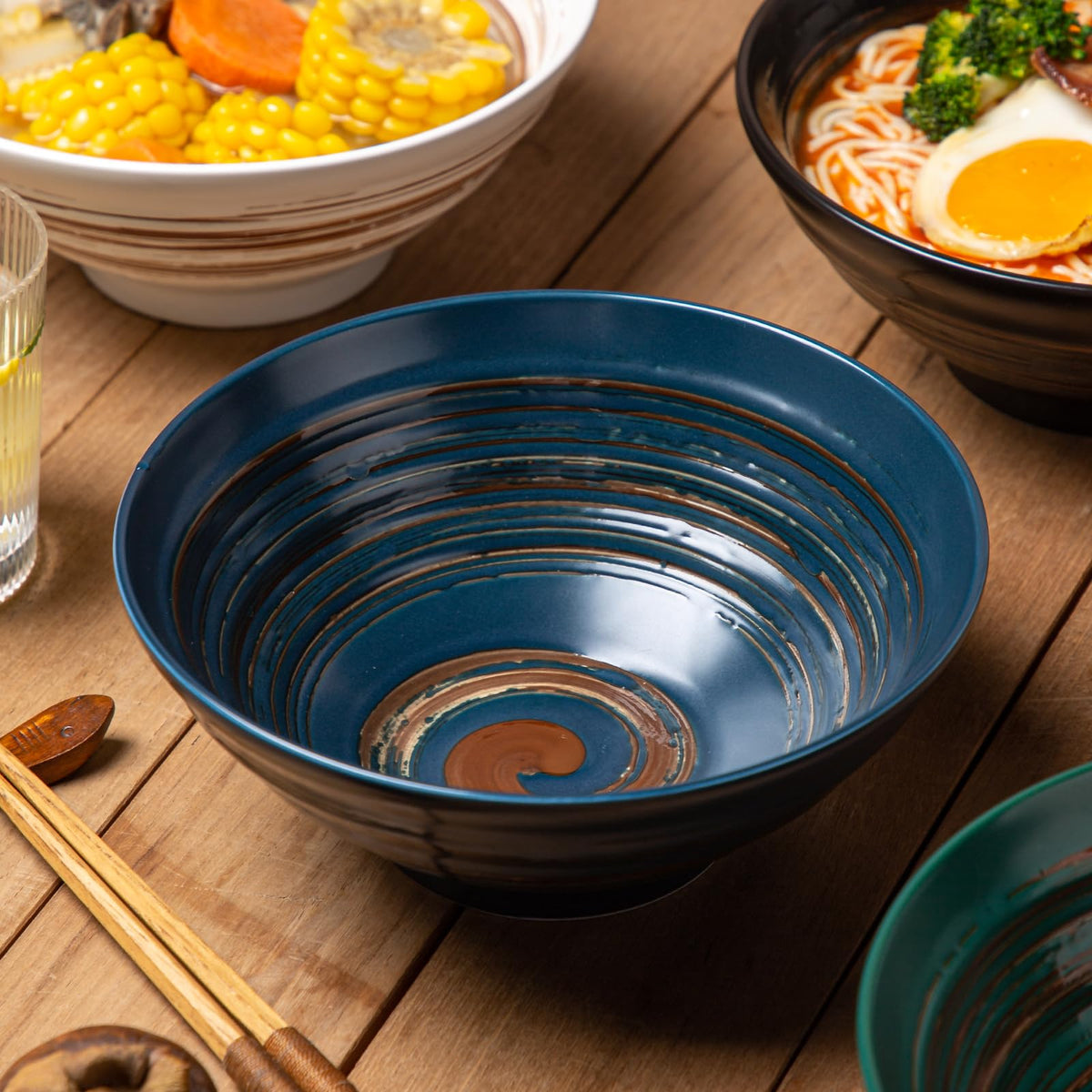 Multicolor Ceramic Ramen Bowl Set of 4 V50329