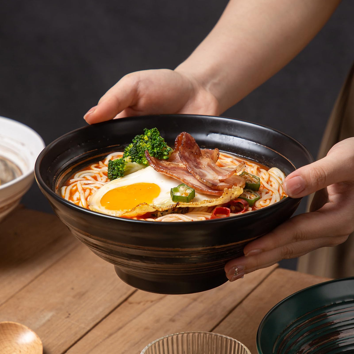 Multicolor Ceramic Ramen Bowl Set of 4 V50329