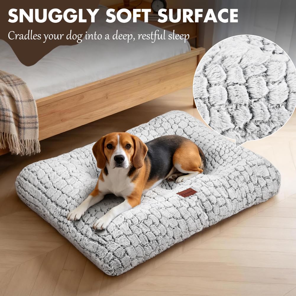 White Dog Crate Pad 24"x18" J699
